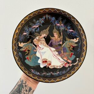 Collectible Love Story of Siam Plate